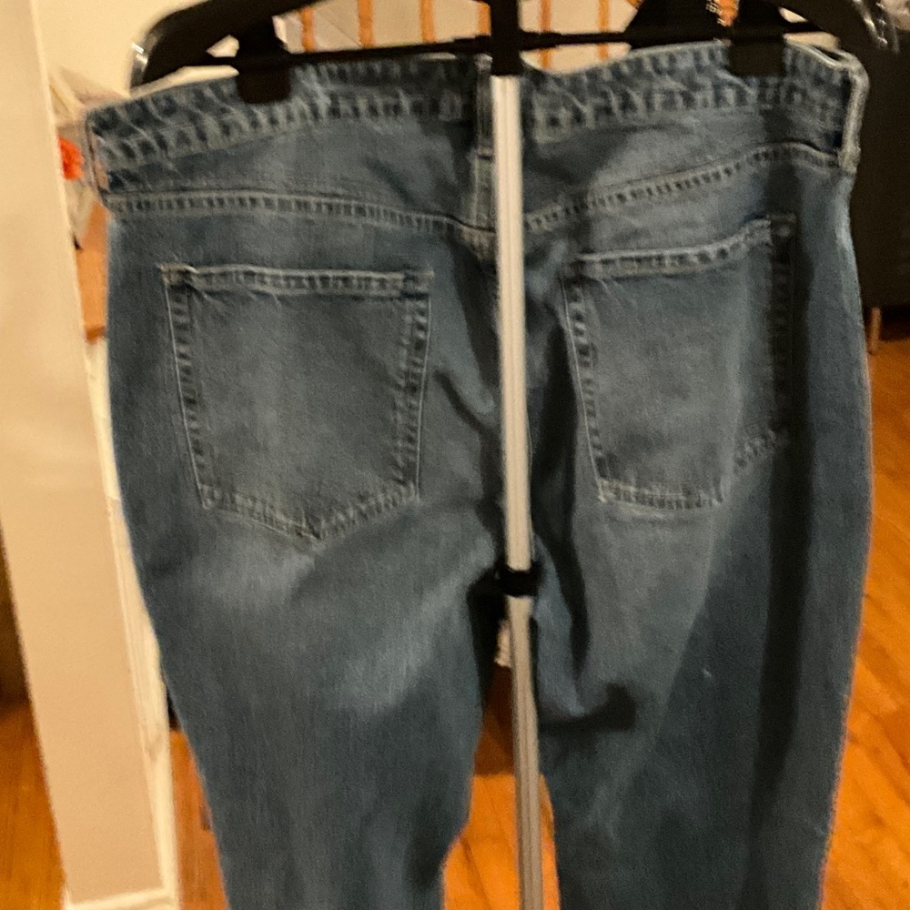Old Navy Women's Boot cut Blue Jeans NWT. Size 18 - Picture 4 of 4